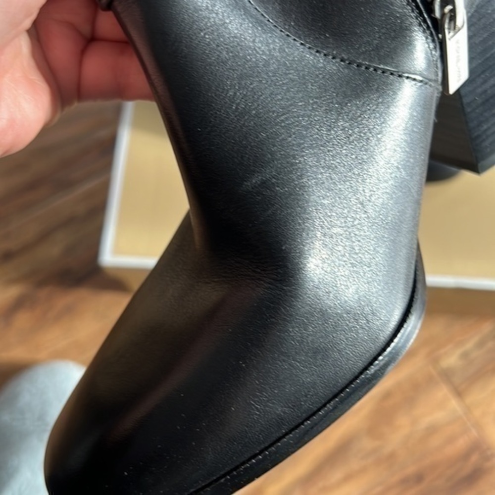 Michael Kors Bootie - Picture 12 of 15
